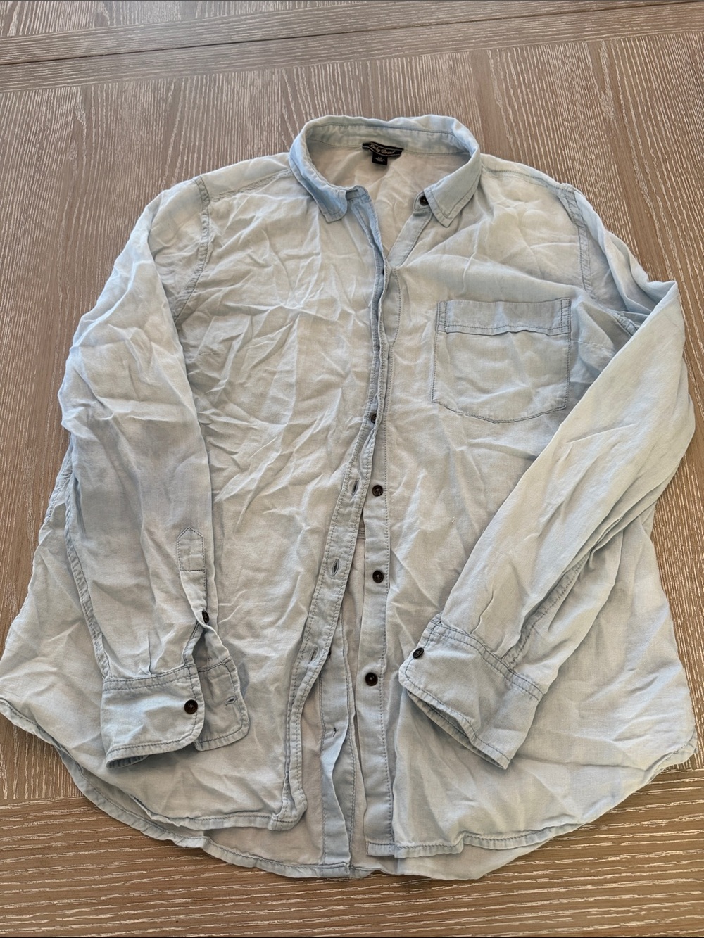 Lucky Brand Pale Blue Women's Button-Down Shirt